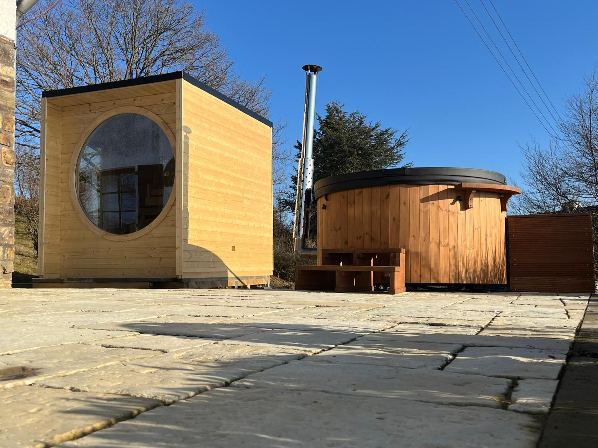 Eifel Landhaus Panoramablick Unter Der Burg Olbrueck Mit Sauna Hottub Grosser Terrasse Und Garten Ideal Fuer Familien Niederdurenbach Luaran gambar