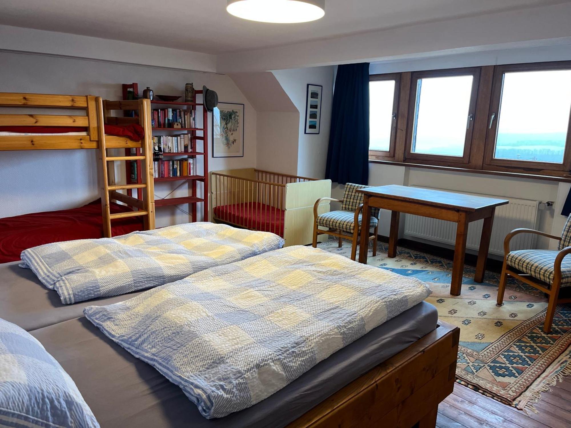 Eifel Landhaus Panoramablick Unter Der Burg Olbrueck Mit Sauna Hottub Grosser Terrasse Und Garten Ideal Fuer Familien Niederdurenbach Luaran gambar
